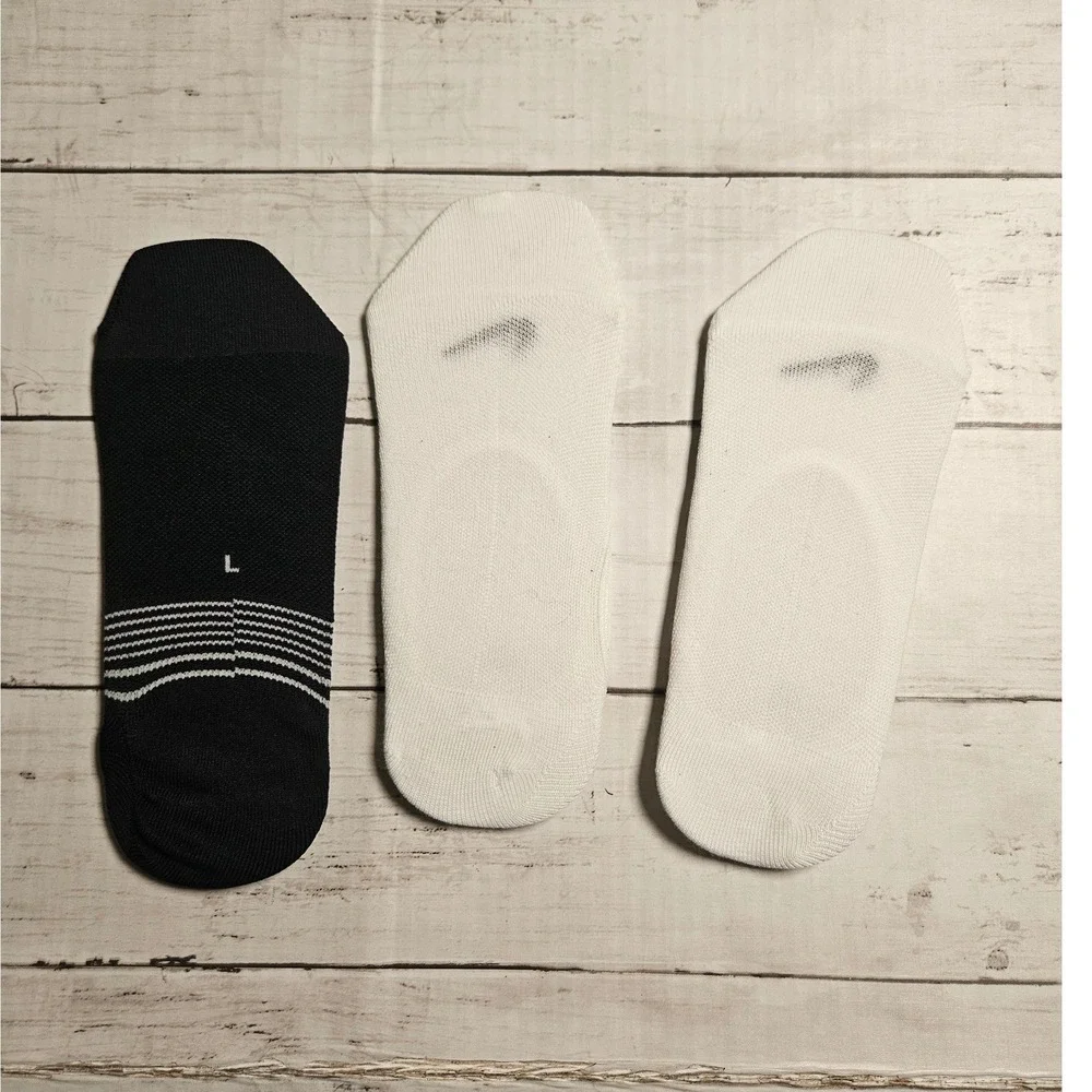 Nike Womens Everyday Lightweight No Show Socks 3 Pair Set Black White Large‎ L